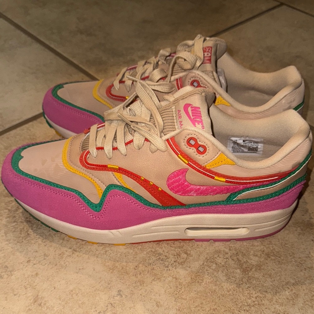 Nike Air Max Multicolor Sneakers